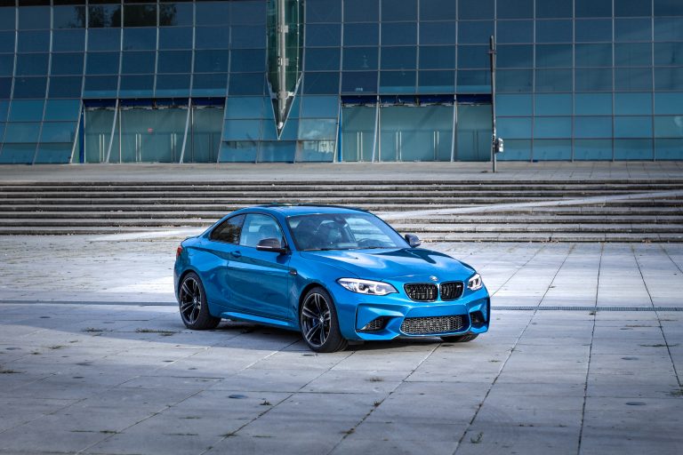 blauer BMW M2 Automotive Fotograf Hannover